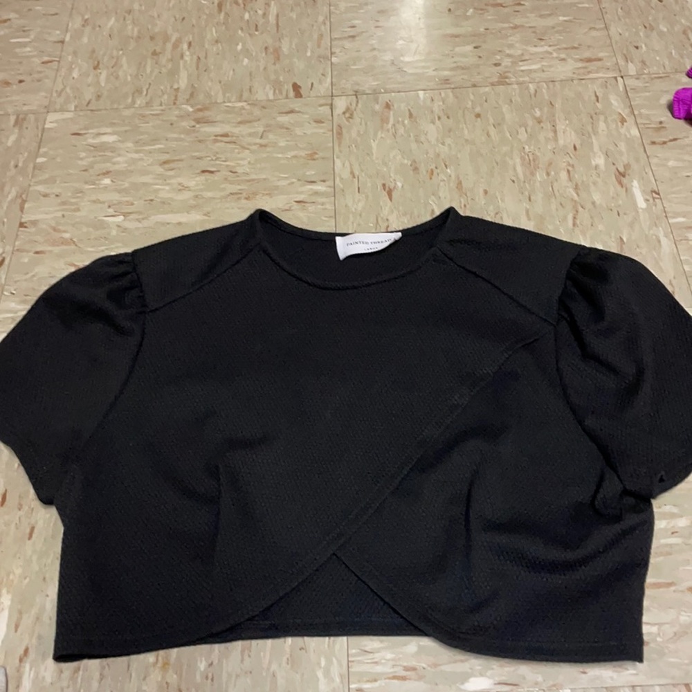 Black crop top